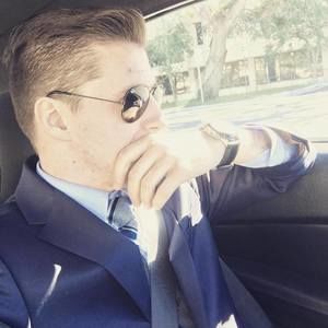 Meet your Posher, Nicholas